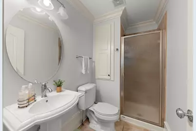 411 W Jefferson Avenue, Naperville, IL 60540 - Photo 19