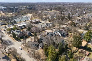 411 W Jefferson Ave, Naperville, IL 60540 - Photo 59