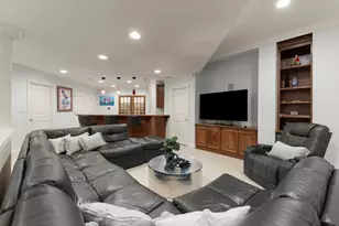 411 W Jefferson Ave, Naperville, IL 60540 - Photo 39