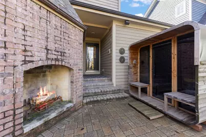 411 W Jefferson Avenue, Naperville, IL 60540 - Photo 45