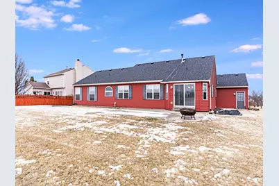 909 W Northwind Drive, Sandwich, IL 60548 - Photo 3