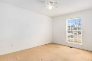 909 W Northwind Dr, Sandwich, IL 60548 - Photo 21