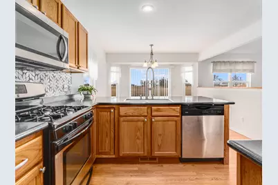 909 W Northwind Drive, Sandwich, IL 60548 - Photo 9