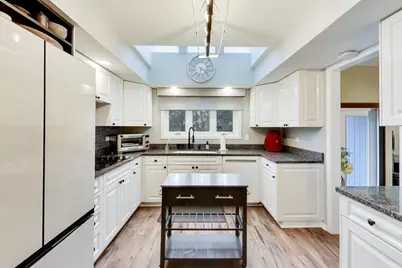 22 Rodeo Drive, Burr Ridge, IL 60527 - Photo 11