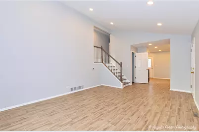 [Address not provided], Lake Zurich, IL 60047 - Photo 5