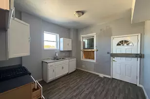 10901 S Michigan Ave, Chicago, IL 60628 - Photo 13