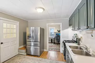 11471 W Leland Ave, Beach Park, IL 60099 - Photo 9