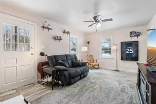 11471 W Leland Ave, Beach Park, IL 60099 - Photo 9