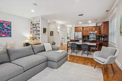 3248 N Kenmore Avenue #3, Chicago, IL 60657 - Photo 9