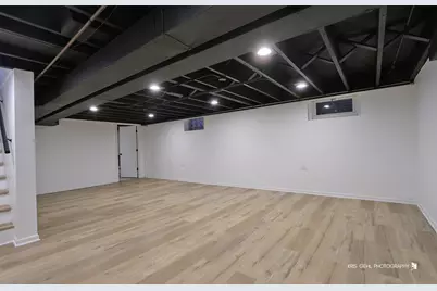 447 S Elmhurst Road, Mount Prospect, IL 60056 - Photo 17