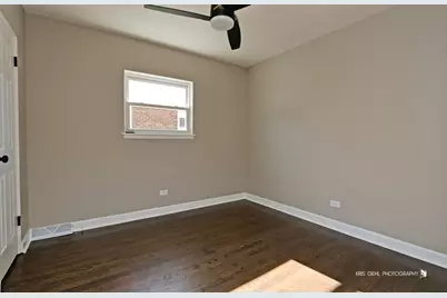 447 S Elmhurst Road, Mount Prospect, IL 60056 - Photo 13