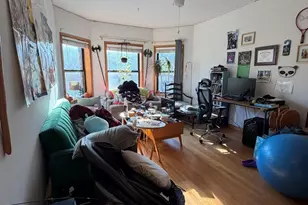 626 W Patterson Ave, Chicago, IL 60613 - Photo 5