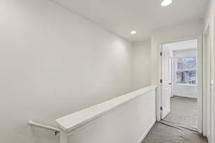 1337 S 49th Ave, Cicero, IL 60804 - Photo 23