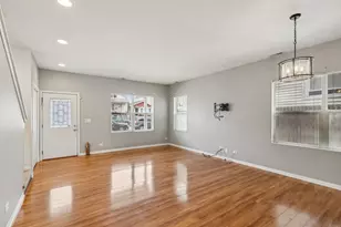 1337 S 49th Ave, Cicero, IL 60804 - Photo 3