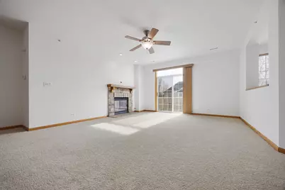 1385 Scarboro Road #204, Schaumburg, IL 60193 - Photo 7