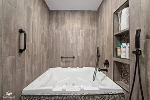 107 Eastern Illinois St, Saint Anne, IL 60964 - Photo 17