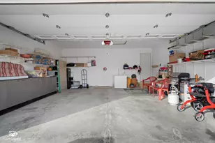 107 Eastern Illinois St, Saint Anne, IL 60964 - Photo 19