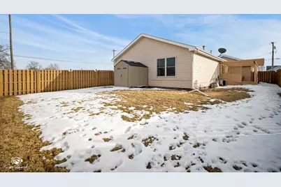 107 Eastern Illinois Street, Saint Anne, IL 60964 - Photo 21