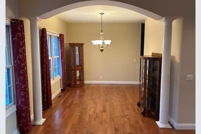 2503 Cedar Crest Drive, Ottawa, IL 61350 - Photo 5