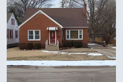 424 W Bluff Street, Streator, IL 61364 - Photo 1