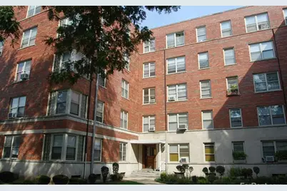 2610 W Berwyn Avenue #208, Chicago, IL 60625 - Photo 1