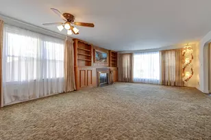 210 S Wa Pella Ave, Mount Prospect, IL 60056 - Photo 7