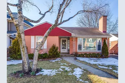 210 S Wa Pella Avenue, Mount Prospect, IL 60056 - Photo 1