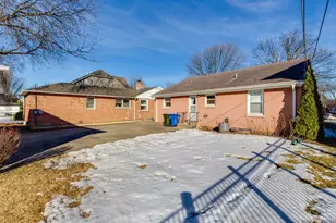 210 S Wa Pella Ave, Mount Prospect, IL 60056 - Photo 27