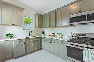 2343 Ridgeland Ave, Berwyn, IL 60402 - Photo 11