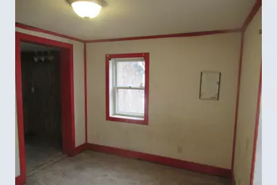 113 N Spring Street, Franklin Grove, IL 61031 - Photo 17