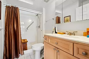 7041 W Touhy Ave, Niles, IL 60714 - Photo 13