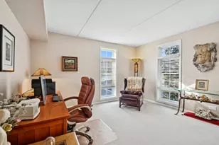 7041 W Touhy Ave, Niles, IL 60714 - Photo 17