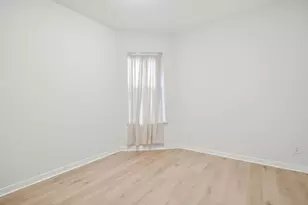 4045 W Nelson St, Chicago, IL 60641 - Photo 21