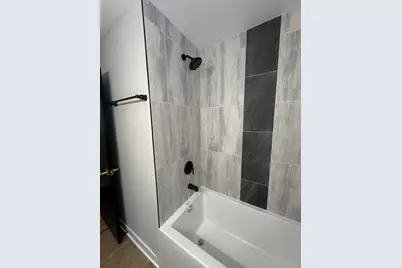 1021 W Vermont Avenue, Chicago, IL 60827 - Photo 19