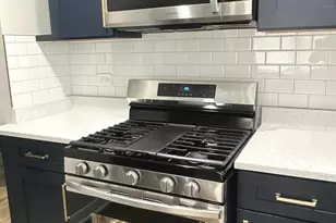 1021 W Vermont Ave, Chicago, IL 60827 - Photo 11