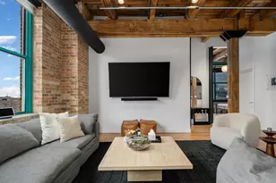 312 N May St, Chicago, IL 60607 - Photo 9