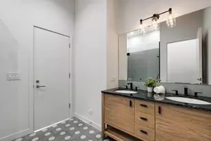 312 N May St, Chicago, IL 60607 - Photo 27