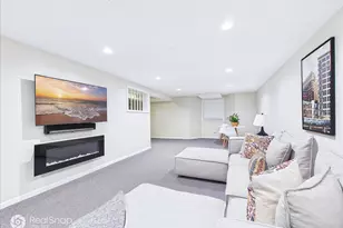 339 Greenleaf Ave, Wilmette, IL 60091 - Photo 25