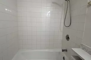 628 W Patterson Ave, Chicago, IL 60613 - Photo 5