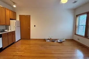 628 W Patterson Ave, Chicago, IL 60613 - Photo 3