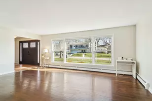 248 Beverly Rd, Barrington, IL 60010 - Photo 3