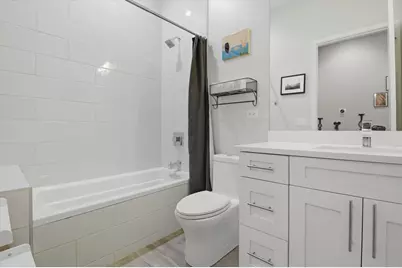 5 N Oakley Boulevard #406, Chicago, IL 60612 - Photo 19