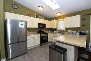 1033 White Pine Dr, Antioch, IL 60002 - Photo 7