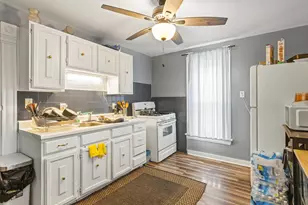 1128 Grant Ave, Rockford, IL 61103 - Photo 13