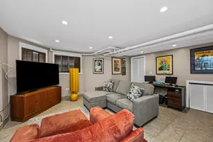 1468 W Foster Ave, Chicago, IL 60640 - Photo 25