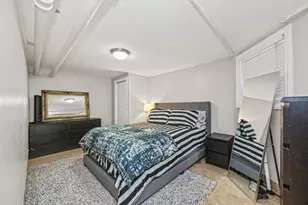 1468 W Foster Ave, Chicago, IL 60640 - Photo 27