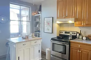 1468 W Foster Ave, Chicago, IL 60640 - Photo 11