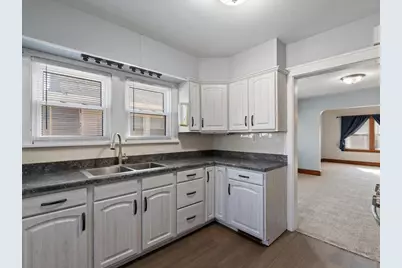 2449 21st Avenue, Rock Island, IL 61201 - Photo 23