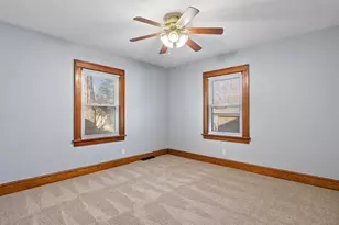 2449 21st Ave, Rock Island, IL 61201 - Photo 33