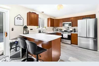 1879 Independence Court, Gurnee, IL 60031 - Photo 7